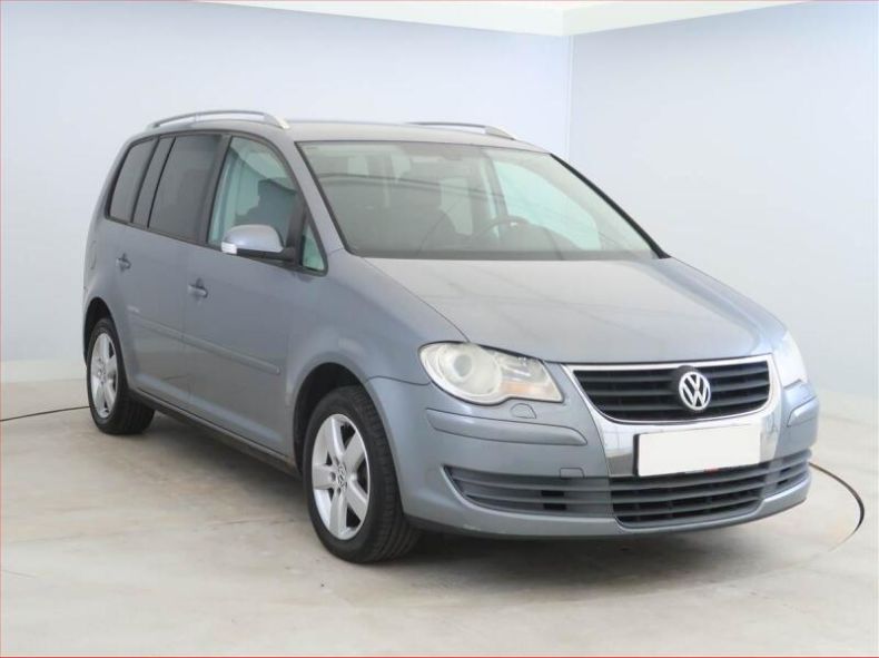 Volkswagen Touran - hlavní fotka inzerátu