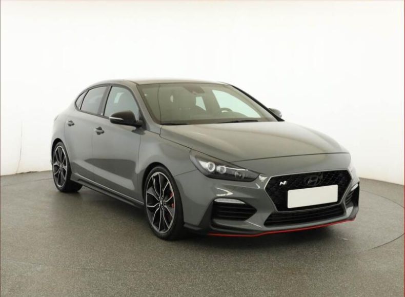 Hyundai i30 - hlavní foto