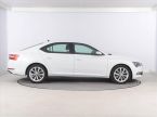 Škoda Superb - fotka číslo 5