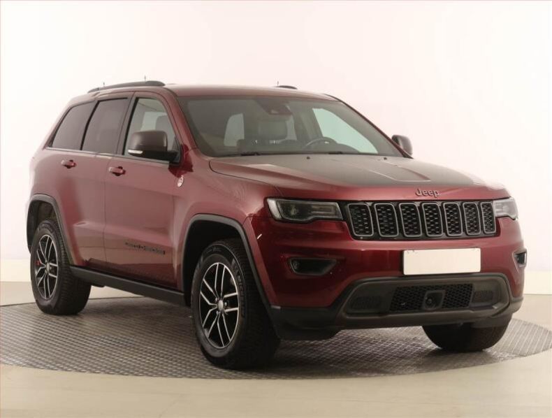 Jeep Grand Cherokee - hlavní foto