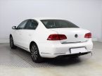 Volkswagen Passat - fotka číslo 3