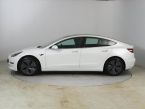 Tesla Model 3 - fotka číslo 2