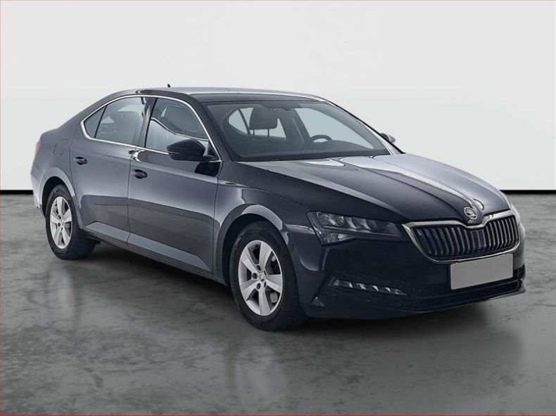 Škoda Superb - hlavní foto