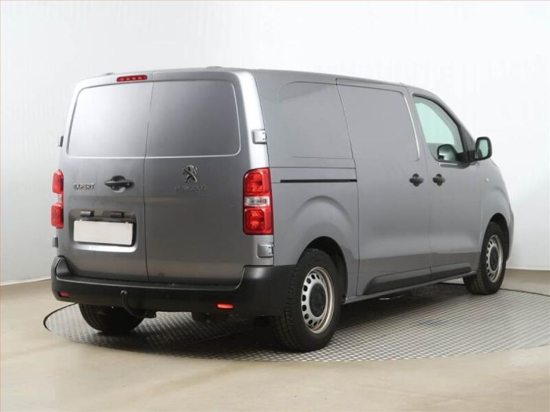 Peugeot Expert - hlavní fotka