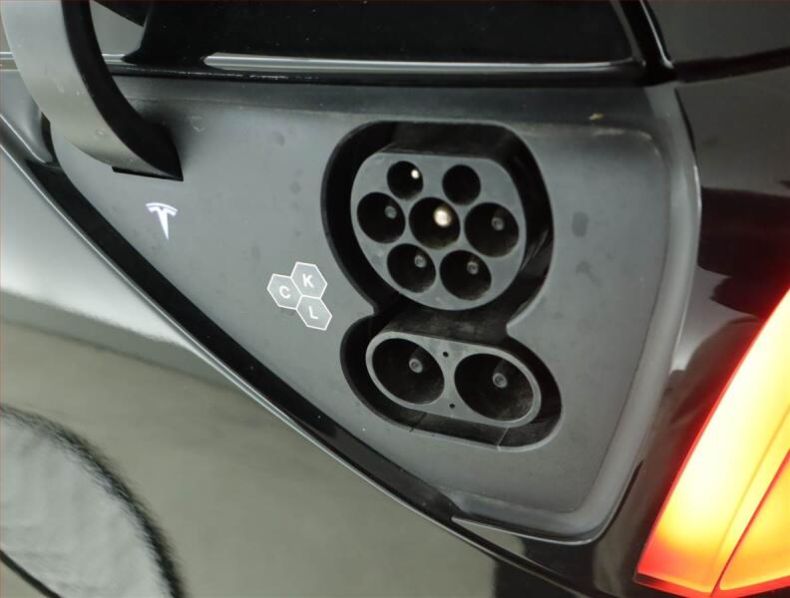 Tesla Model Y - hlavní fotka
