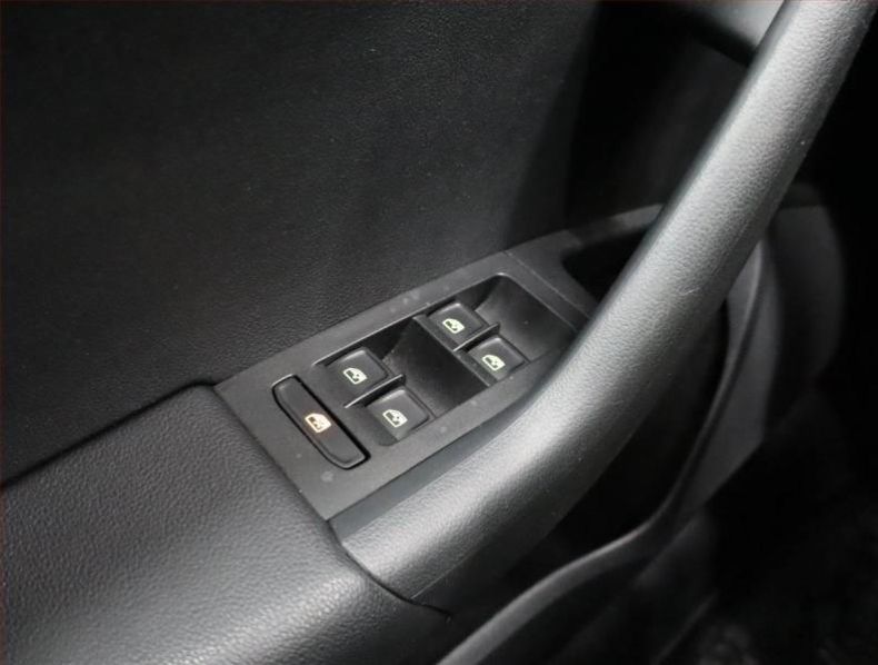 Škoda Octavia - hlavní fotka