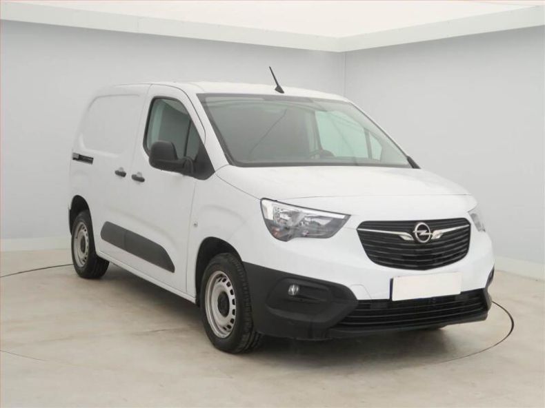 Opel Combo - hlavní foto