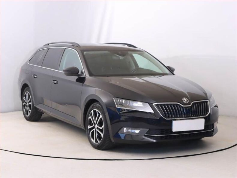 Škoda Superb - hlavní fotka inzerátu