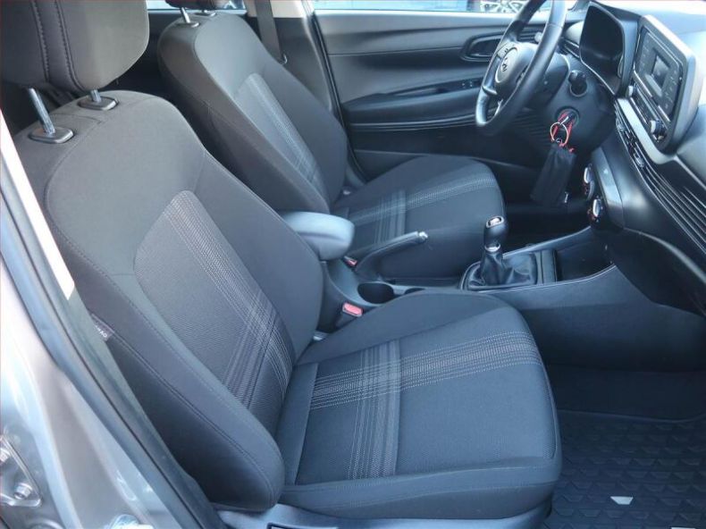 Hyundai i20 - hlavní fotka