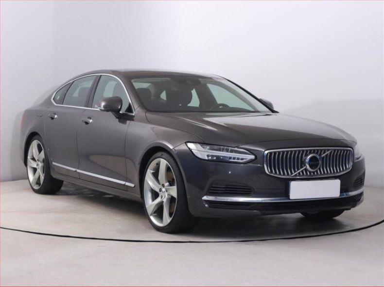 Volvo S90 - hlavní foto