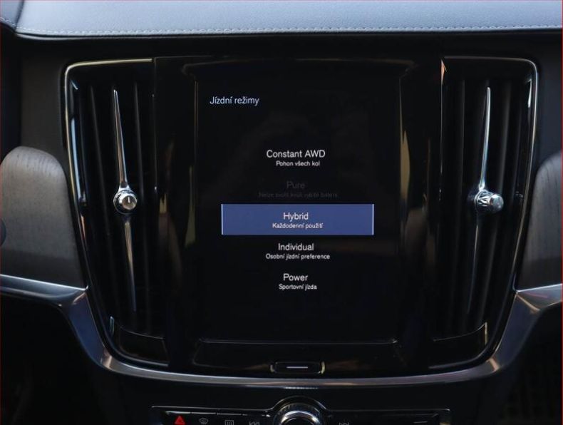 Volvo S90 - hlavní fotka