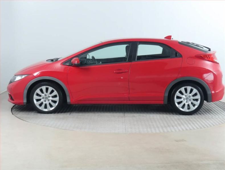 Honda Civic - hlavní fotka