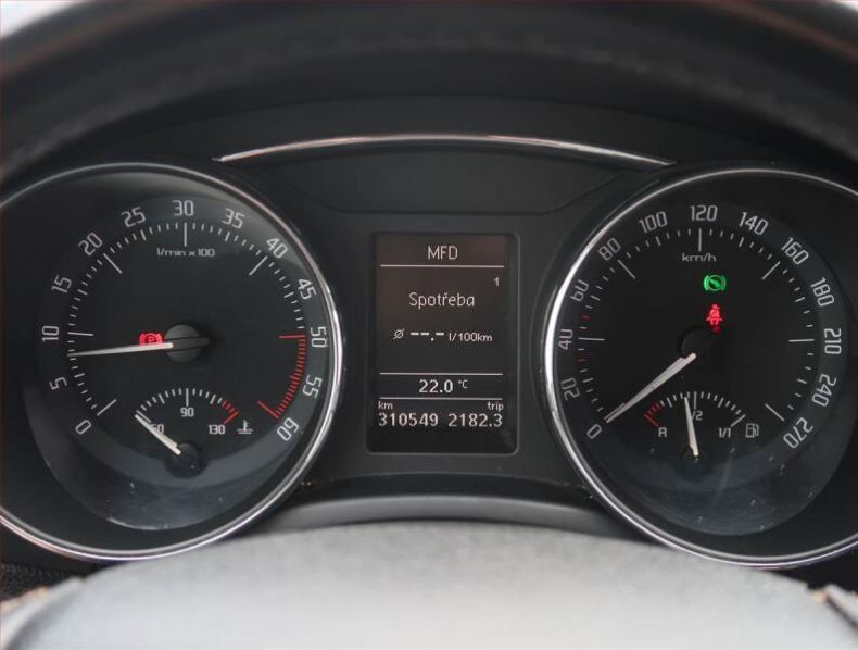 Škoda Superb - hlavní fotka