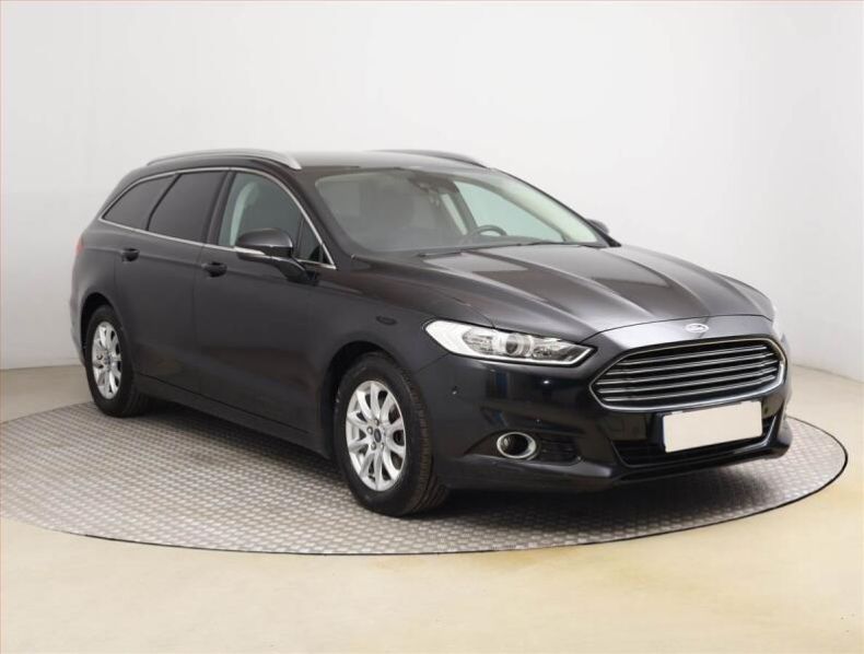 Ford Mondeo - hlavní foto