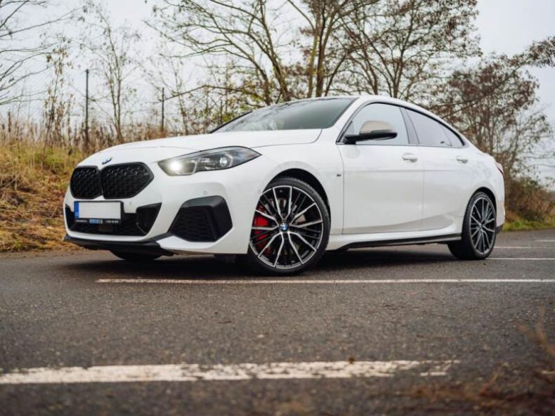 BMW Řada 2 - hlavní foto
