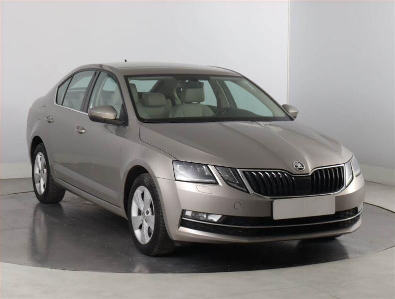 Škoda Octavia - hlavní foto