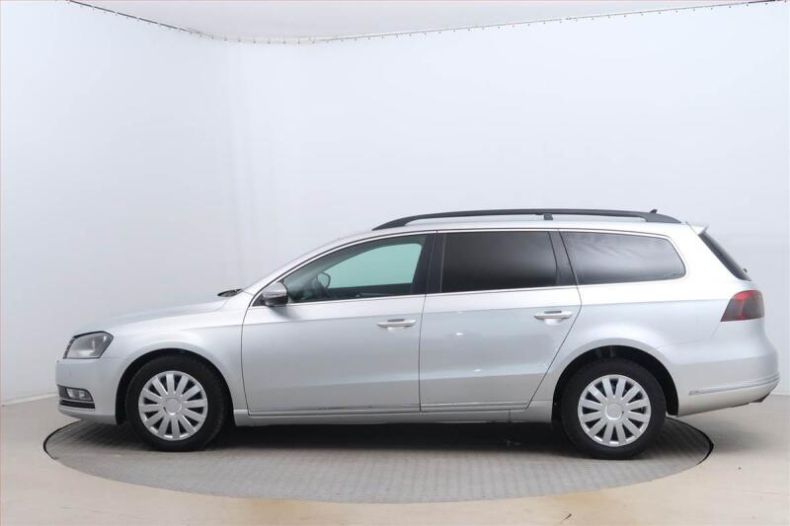 Volkswagen Passat - hlavní fotka