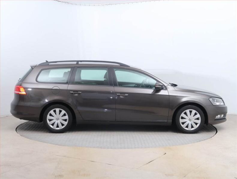 Volkswagen Passat - hlavní fotka