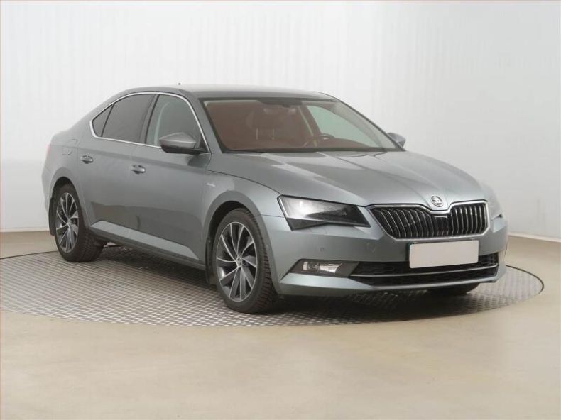 Škoda Superb - hlavní fotka inzerátu