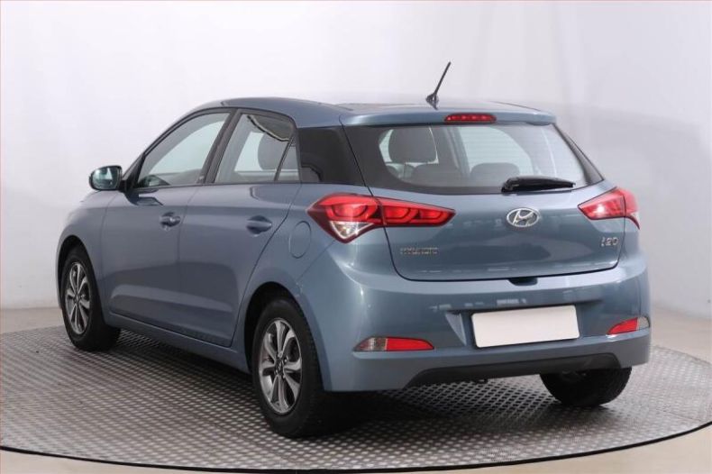 Hyundai i20 - hlavní fotka
