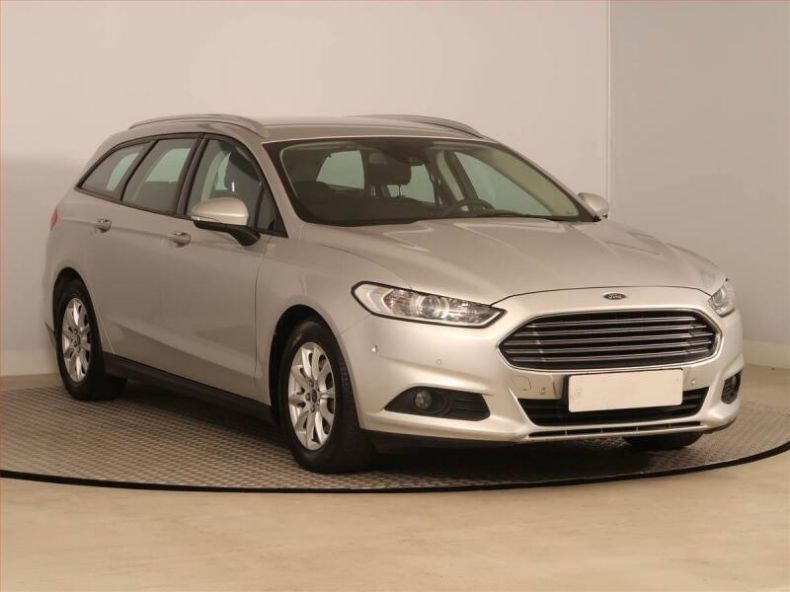 Ford Mondeo - hlavní foto