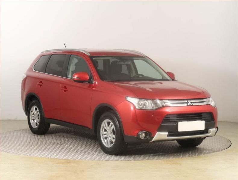 Mitsubishi Outlander - hlavní fotka inzerátu