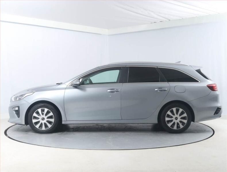 Kia Cee'd - hlavní fotka