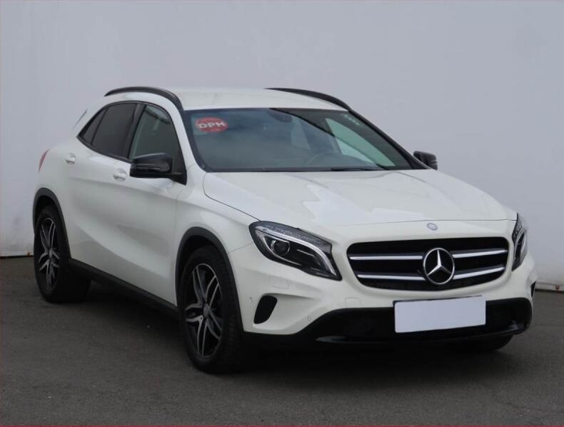 Mercedes Třída GLA - hlavní foto