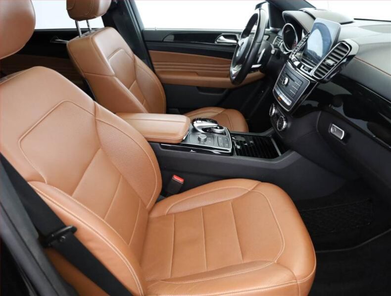 Mercedes GLE - hlavní fotka