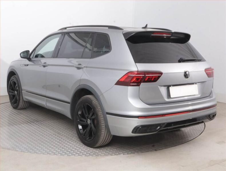 Volkswagen Tiguan - hlavní fotka