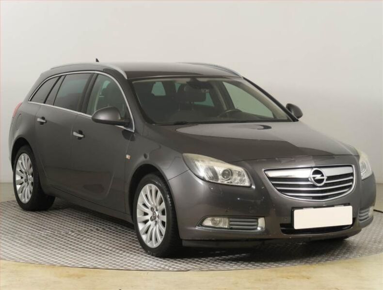Opel Insignia - hlavní fotka inzerátu