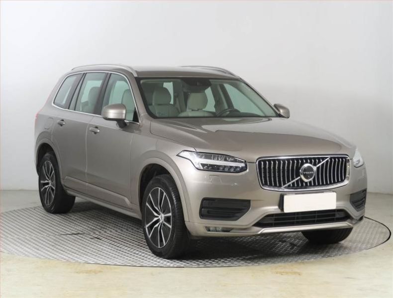 Volvo XC90 - hlavní fotka