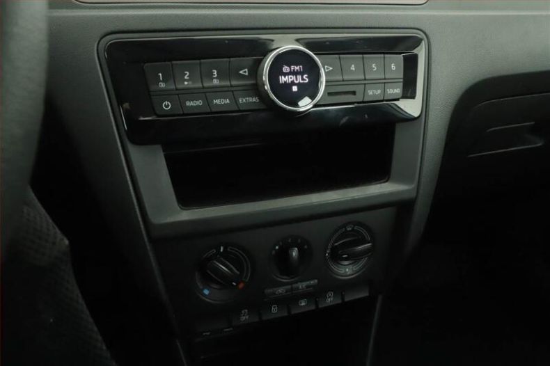 Škoda Rapid - hlavní fotka