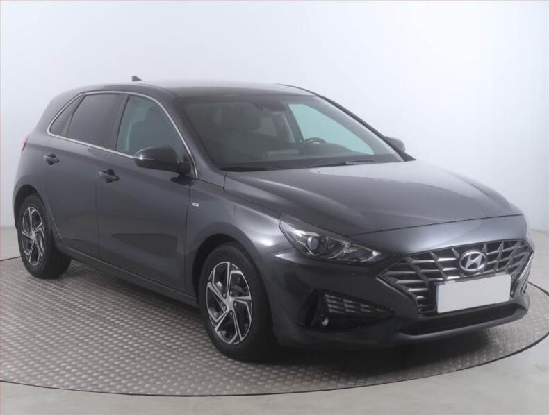 Hyundai i30 - hlavní foto