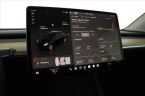 Tesla Model Y - fotka číslo 7