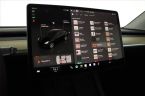 Tesla Model Y - fotka číslo 8