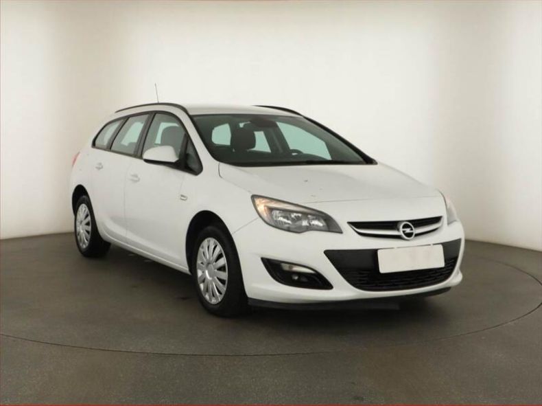 Opel Astra - hlavní fotka inzerátu