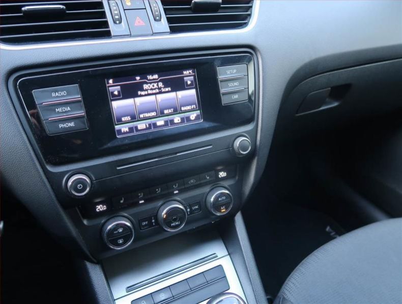 Škoda Octavia - hlavní fotka