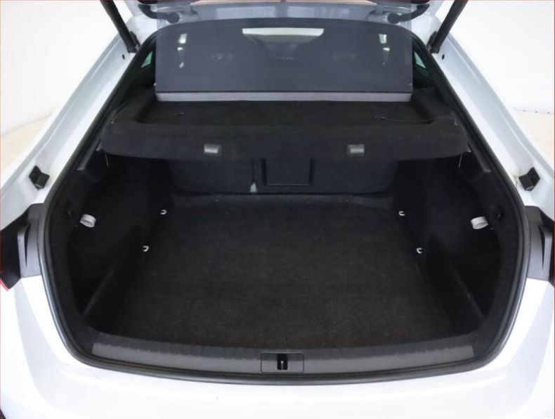 Škoda Octavia - hlavní fotka