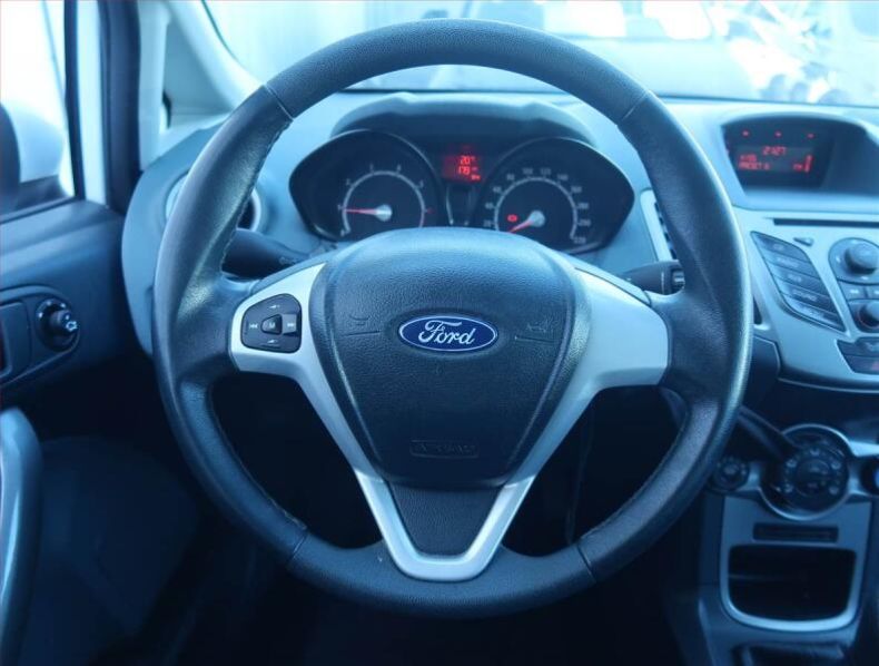 Ford Fiesta - hlavní fotka