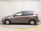 Hyundai i30 - fotka číslo 2