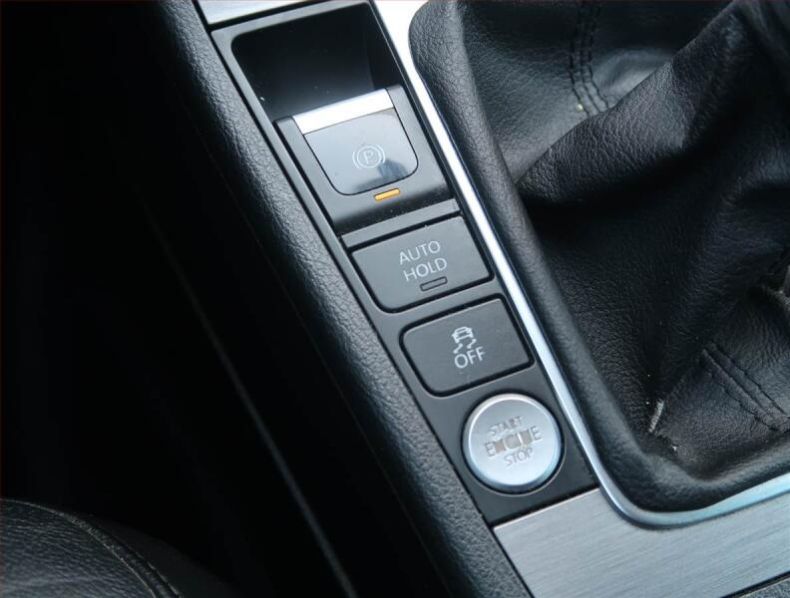 Volkswagen Passat - hlavní fotka