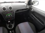 Ford Fusion - fotka číslo 7