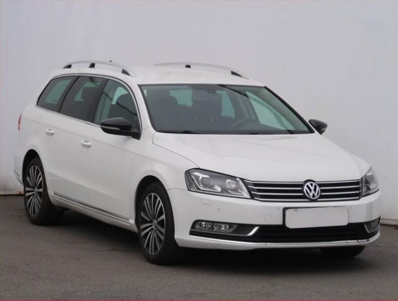 Volkswagen Passat - hlavní foto