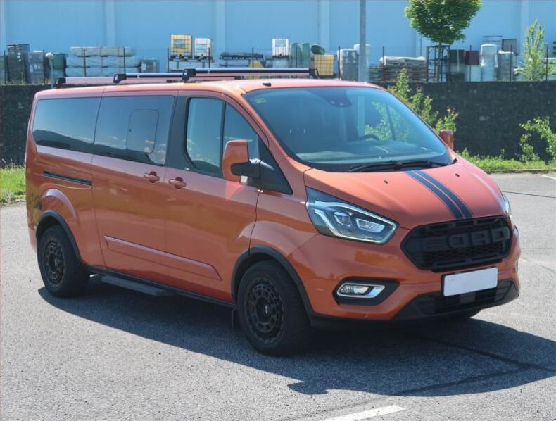 Ford Tourneo - hlavní foto