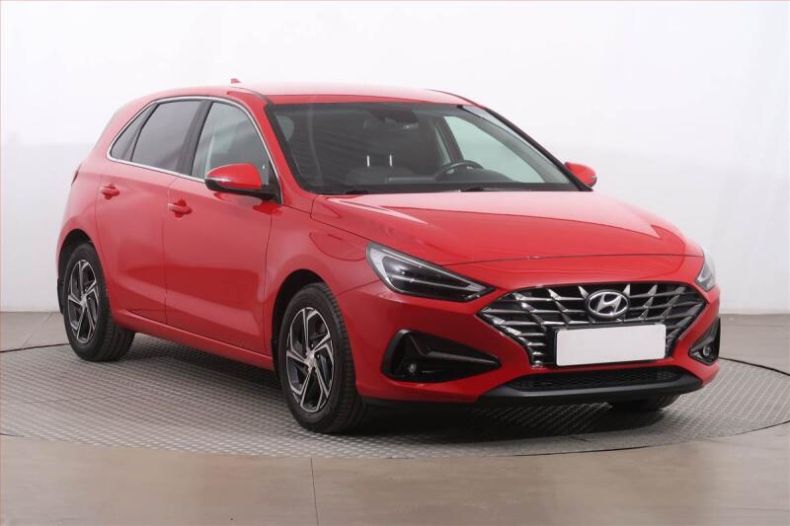 Hyundai i30 - hlavní fotka