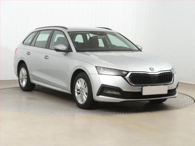 Škoda Octavia - hlavní foto