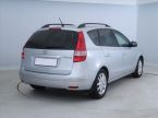 Hyundai i30 - fotka číslo 4
