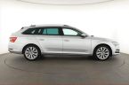 Škoda Superb - fotka číslo 5