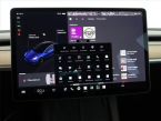 Tesla Model 3 - fotka číslo 17